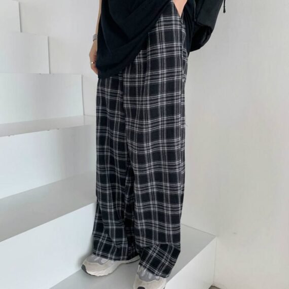 Black and White Plaid Wide Leg Pants - Image 5