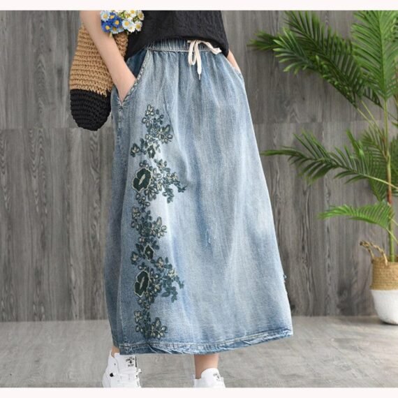 Floral Embroidered Distressed Denim Skirt - Image 2