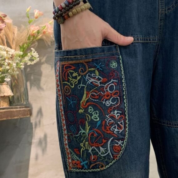 Patchwork Embroidered Loose Hipster Jeans - Image 6