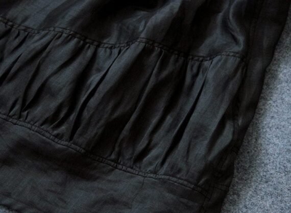 Black Linen Midi Skirt - Image 13