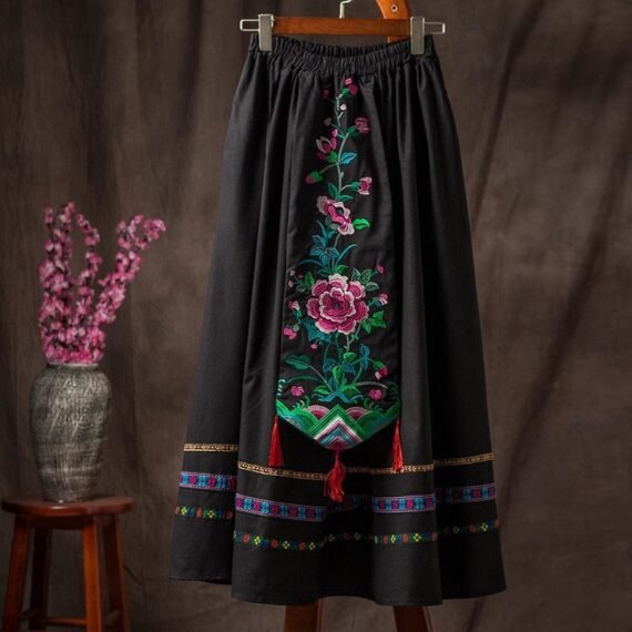 Embroidery Elastic Floral Midi Skirt - Image 5