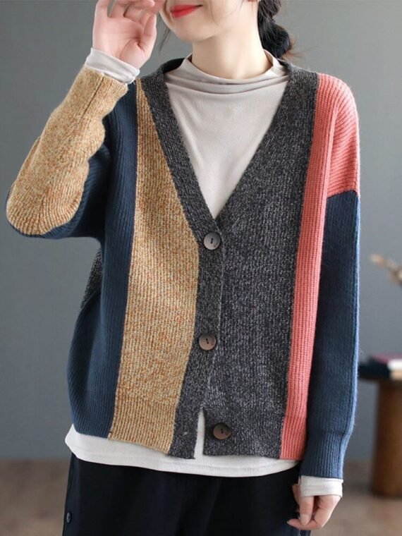 Knitted Harajuku V-Neck Cardigan - Image 3