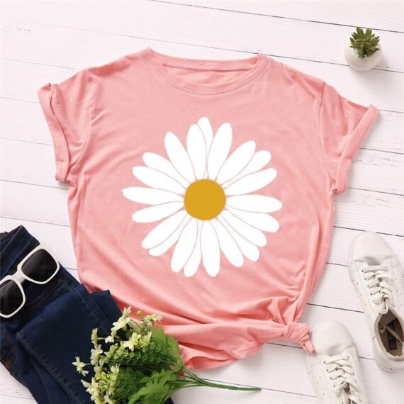 Vintage Daisy Flower Cotton Tee - Image 8